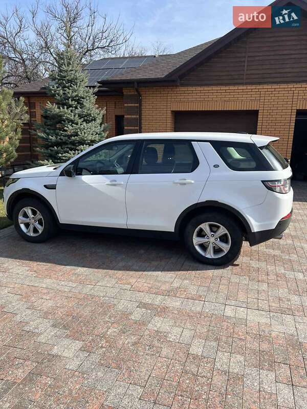 Land Rover Discovery Sport 2016