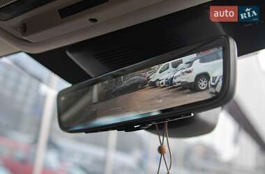 Внедорожник / Кроссовер Land Rover Discovery Sport 2019 в 
