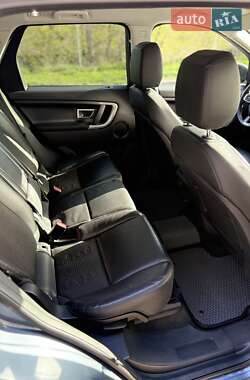 Внедорожник / Кроссовер Land Rover Discovery Sport 2018 в 