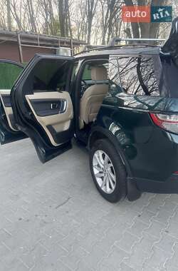 Позашляховик / Кросовер Land Rover Discovery Sport 2015 в 