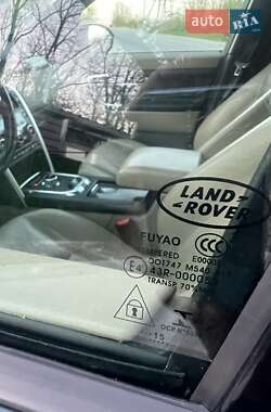Позашляховик / Кросовер Land Rover Discovery Sport 2015 в 