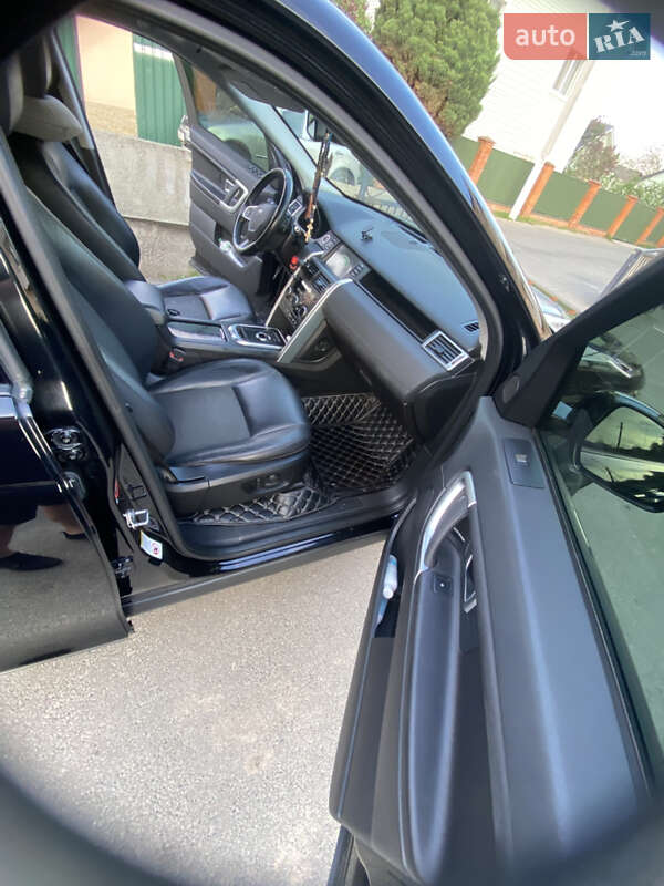 Внедорожник / Кроссовер Land Rover Discovery Sport 2016 в Софиевской Борщаговке