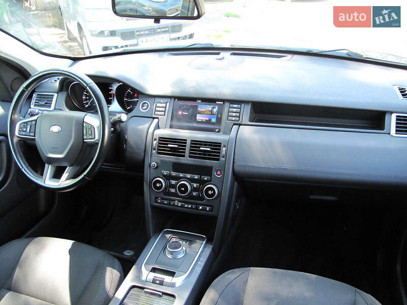 Внедорожник / Кроссовер Land Rover Discovery Sport 2016 в Киеве