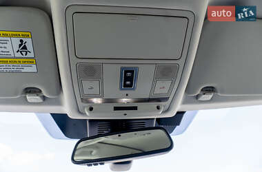 Внедорожник / Кроссовер Land Rover Discovery Sport 2019 в 