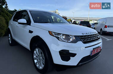 Внедорожник / Кроссовер Land Rover Discovery Sport 2016 в 