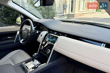 Позашляховик / Кросовер Land Rover Discovery Sport 2020 в 