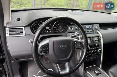 Позашляховик / Кросовер Land Rover Discovery Sport 2018 в 