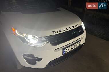 Позашляховик / Кросовер Land Rover Discovery Sport 2016 в 