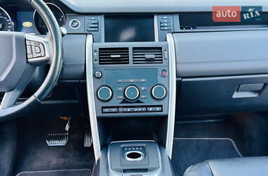 Внедорожник / Кроссовер Land Rover Discovery Sport 2015 в 