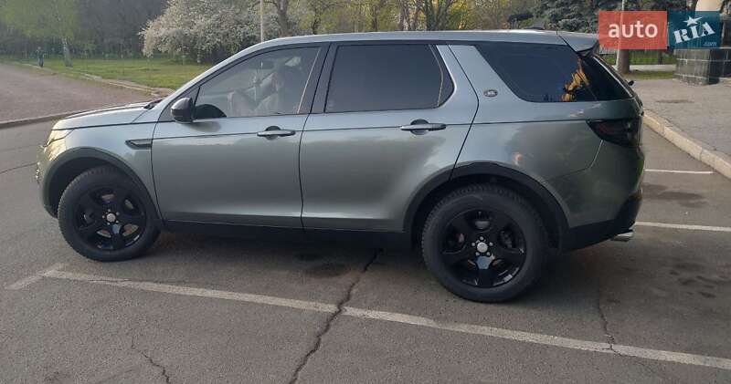 Внедорожник / Кроссовер Land Rover Discovery Sport 2016 в Одессе