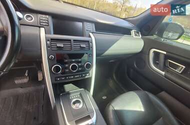 Внедорожник / Кроссовер Land Rover Discovery Sport 2017 в 