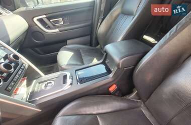 Внедорожник / Кроссовер Land Rover Discovery Sport 2017 в 