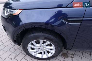 Позашляховик / Кросовер Land Rover Discovery Sport 2015 в 