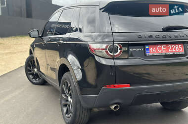 Внедорожник / Кроссовер Land Rover Discovery Sport 2017 в 