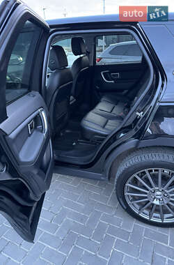 Внедорожник / Кроссовер Land Rover Discovery Sport 2016 в 