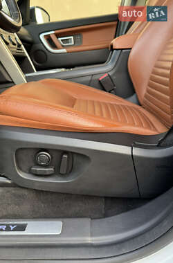 Внедорожник / Кроссовер Land Rover Discovery Sport 2015 в 
