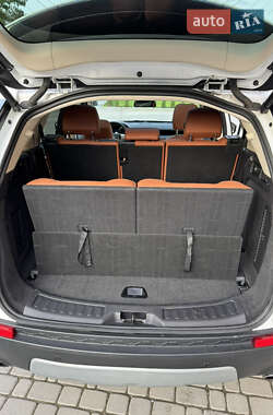 Внедорожник / Кроссовер Land Rover Discovery Sport 2015 в 