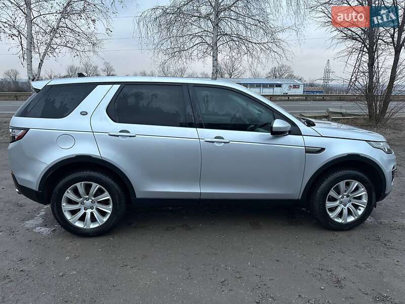 Позашляховик / Кросовер Land Rover Discovery Sport 2016 в Калуші