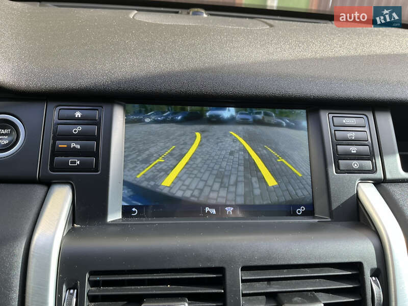 Внедорожник / Кроссовер Land Rover Discovery Sport 2017 в Ивано-Франковске