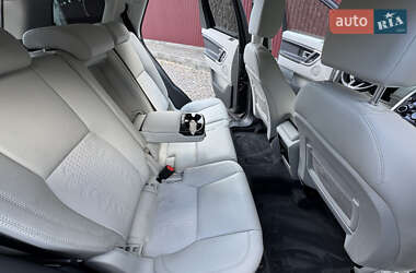 Внедорожник / Кроссовер Land Rover Discovery Sport 2016 в 
