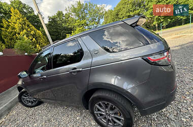 Внедорожник / Кроссовер Land Rover Discovery Sport 2016 в 