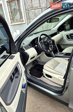 Внедорожник / Кроссовер Land Rover Discovery Sport 2015 в 