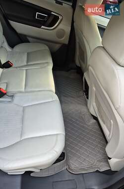 Внедорожник / Кроссовер Land Rover Discovery Sport 2015 в 