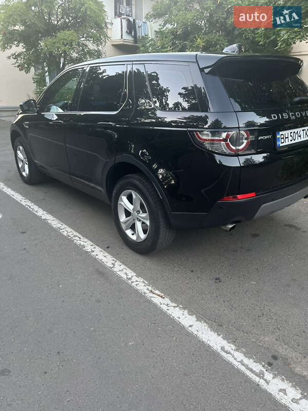 Внедорожник / Кроссовер Land Rover Discovery Sport 2016 в Одессе