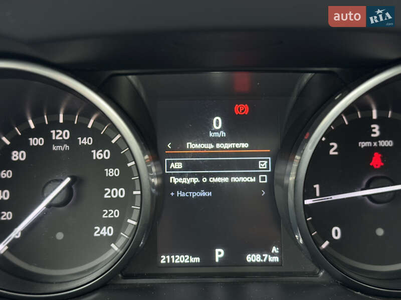 Позашляховик / Кросовер Land Rover Discovery Sport 2016 в Києві