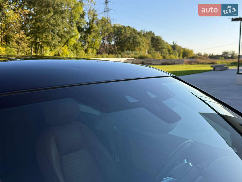 Внедорожник / Кроссовер Land Rover Discovery Sport 2015 в Луцке