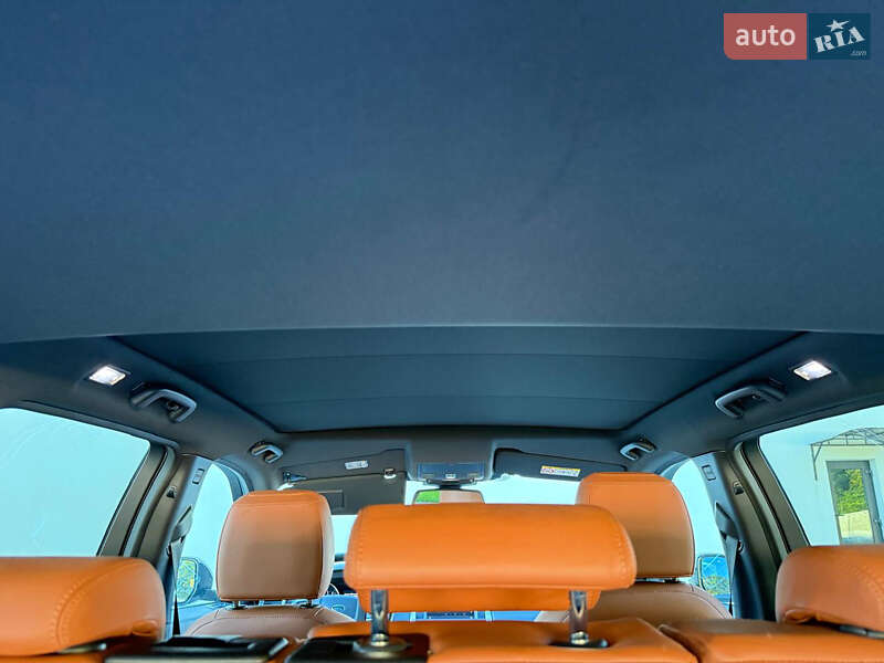 Внедорожник / Кроссовер Land Rover Discovery Sport 2015 в Луцке