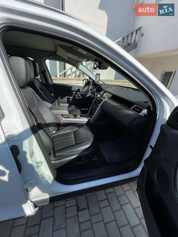 Позашляховик / Кросовер Land Rover Discovery Sport 2016 в Івано-Франківську фото 19 Позашляховик / Кросовер Land Rover Discovery Sport 2016 в Івано-Франківську