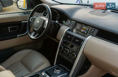 Позашляховик / Кросовер Land Rover Discovery Sport 2015 в  фото 32 Позашляховик / Кросовер Land Rover Discovery Sport 2015 в