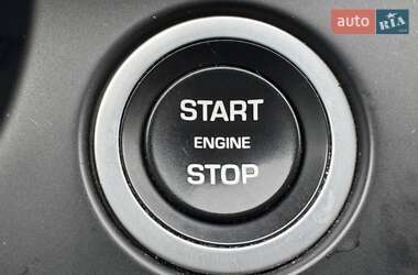 Позашляховик / Кросовер Land Rover Discovery Sport 2017 в  фото 25 Позашляховик / Кросовер Land Rover Discovery Sport 2017 в