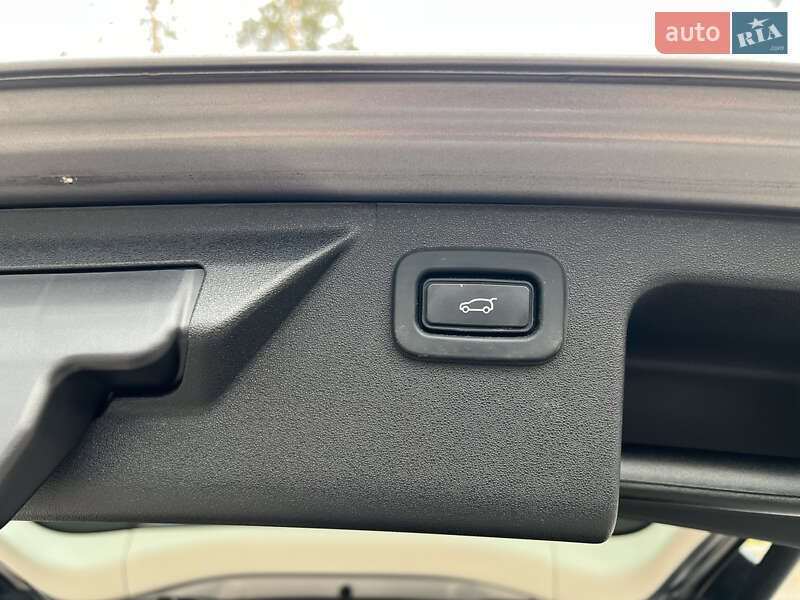 Внедорожник / Кроссовер Land Rover Discovery Sport 2020 в Житомире фото 27 Внедорожник / Кроссовер Land Rover Discovery Sport 2020 в Житомире