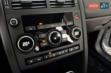 Позашляховик / Кросовер Land Rover Discovery Sport 2017 в 