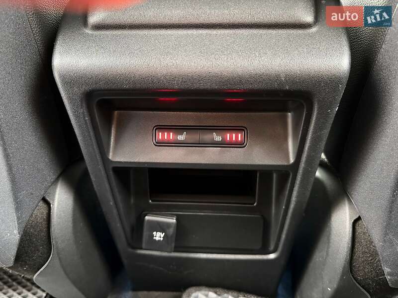 Позашляховик / Кросовер Land Rover Discovery Sport 2019 в Києві