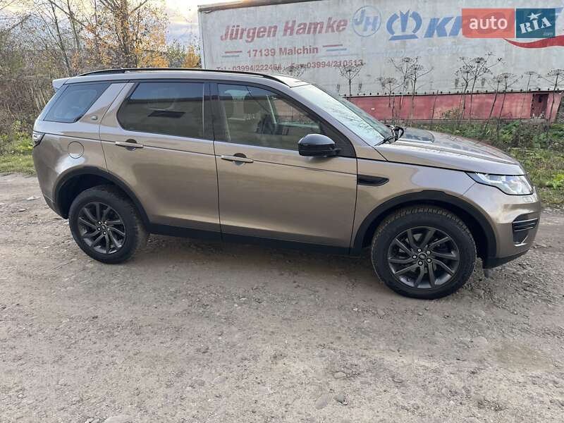 Позашляховик / Кросовер Land Rover Discovery Sport 2015 в Калуші
