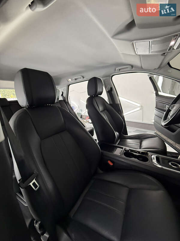 Внедорожник / Кроссовер Land Rover Discovery Sport 2015 в Трускавце фото 32 Внедорожник / Кроссовер Land Rover Discovery Sport 2015 в Трускавце