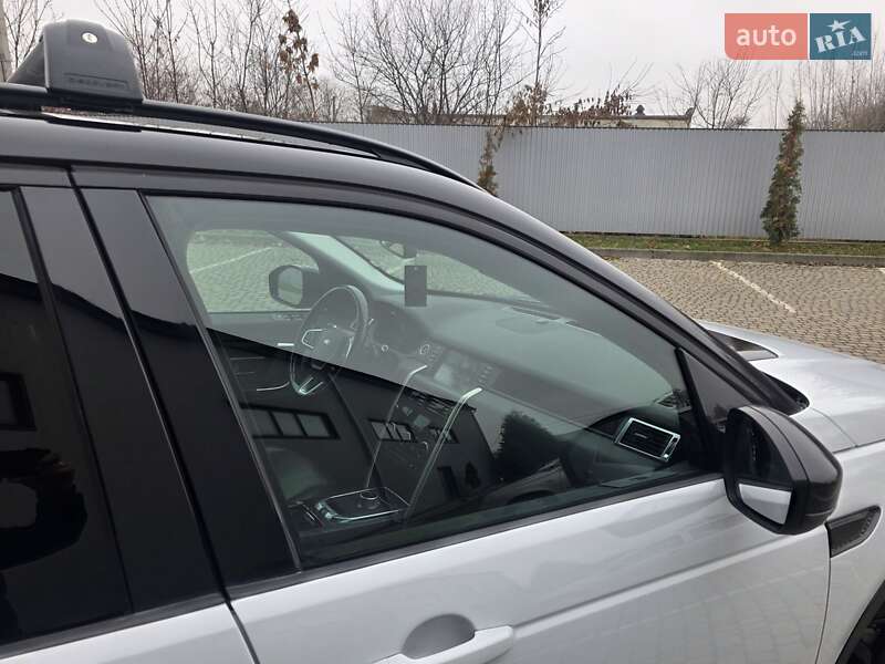 Позашляховик / Кросовер Land Rover Discovery Sport 2016 в Івано-Франківську