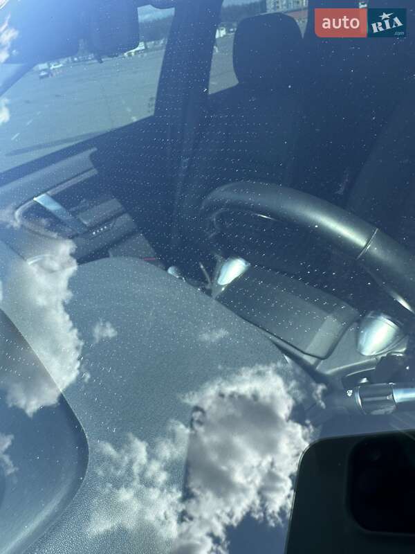 Внедорожник / Кроссовер Land Rover Discovery Sport 2020 в Киеве