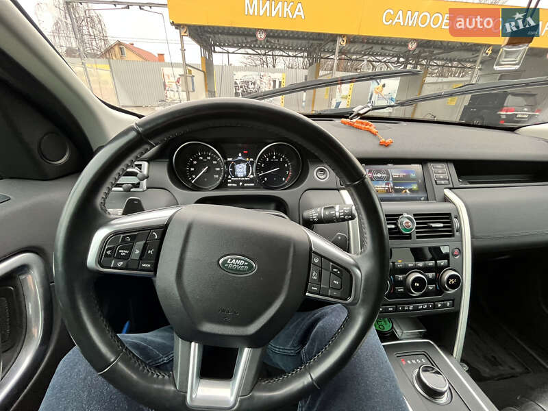 Внедорожник / Кроссовер Land Rover Discovery Sport 2016 в Броварах