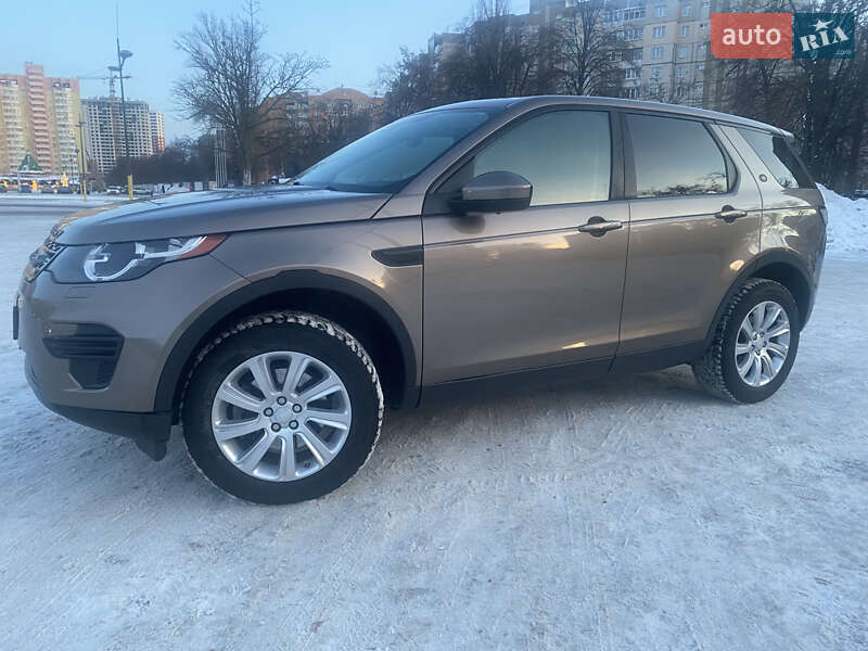 Внедорожник / Кроссовер Land Rover Discovery Sport 2015 в Броварах