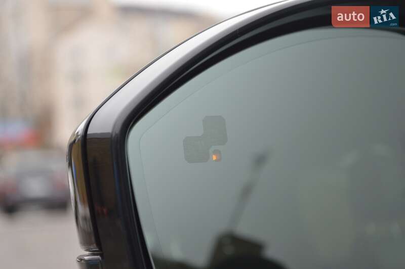 Позашляховик / Кросовер Land Rover Discovery Sport 2022 в Одесі