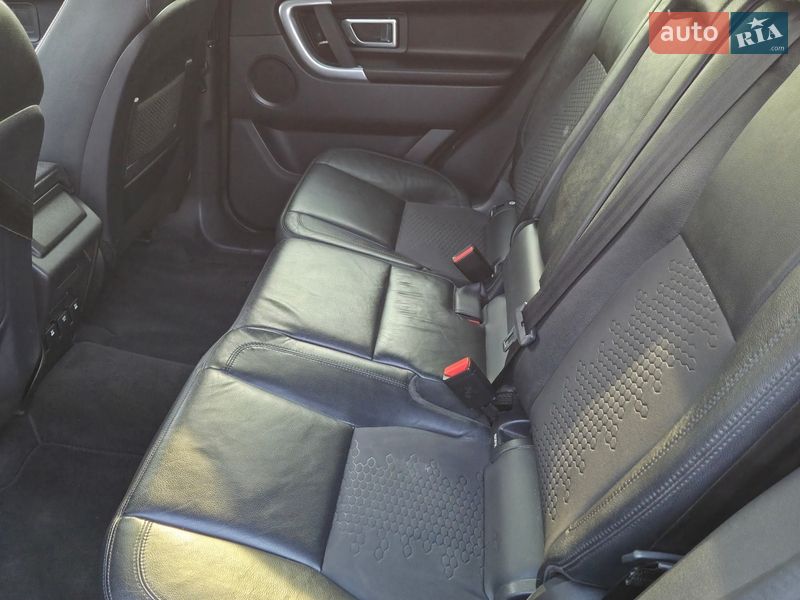 Внедорожник / Кроссовер Land Rover Discovery Sport 2017 в Киеве фото 21 Внедорожник / Кроссовер Land Rover Discovery Sport 2017 в Киеве