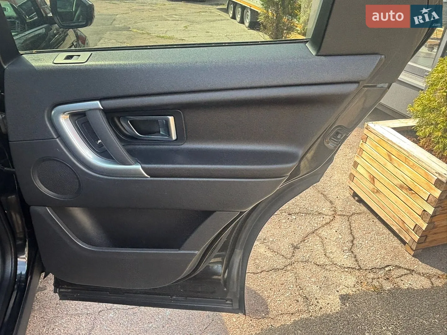 2017 Land Rover Discovery Sport - мініатюра 23