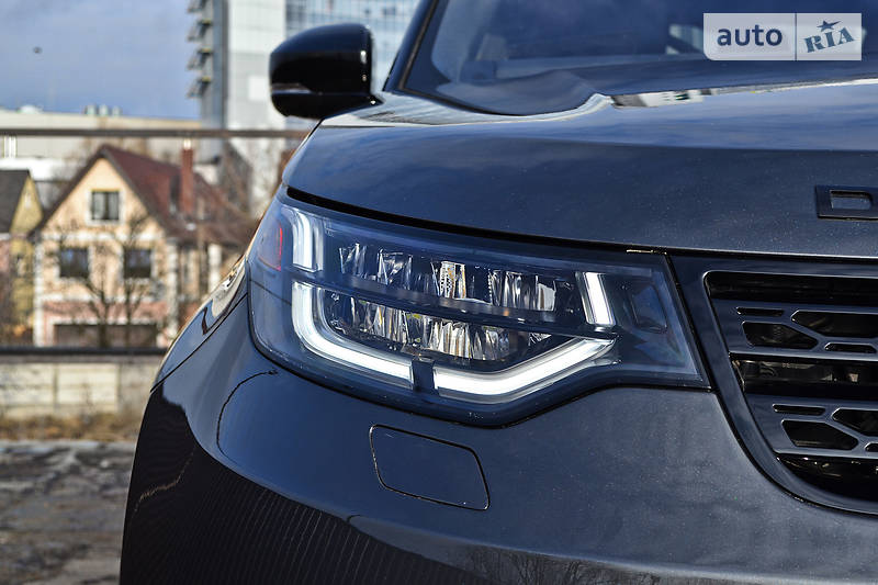 Позашляховик / Кросовер Land Rover Discovery 2018 в Києві