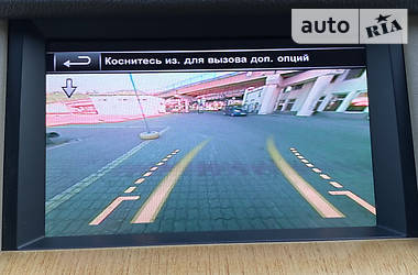 Позашляховик / Кросовер Land Rover Discovery 2012 в 