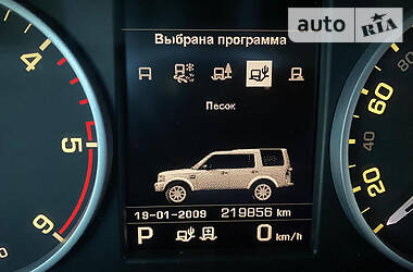 Позашляховик / Кросовер Land Rover Discovery 2012 в 