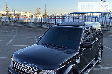 Позашляховик / Кросовер Land Rover Discovery 2012 в 